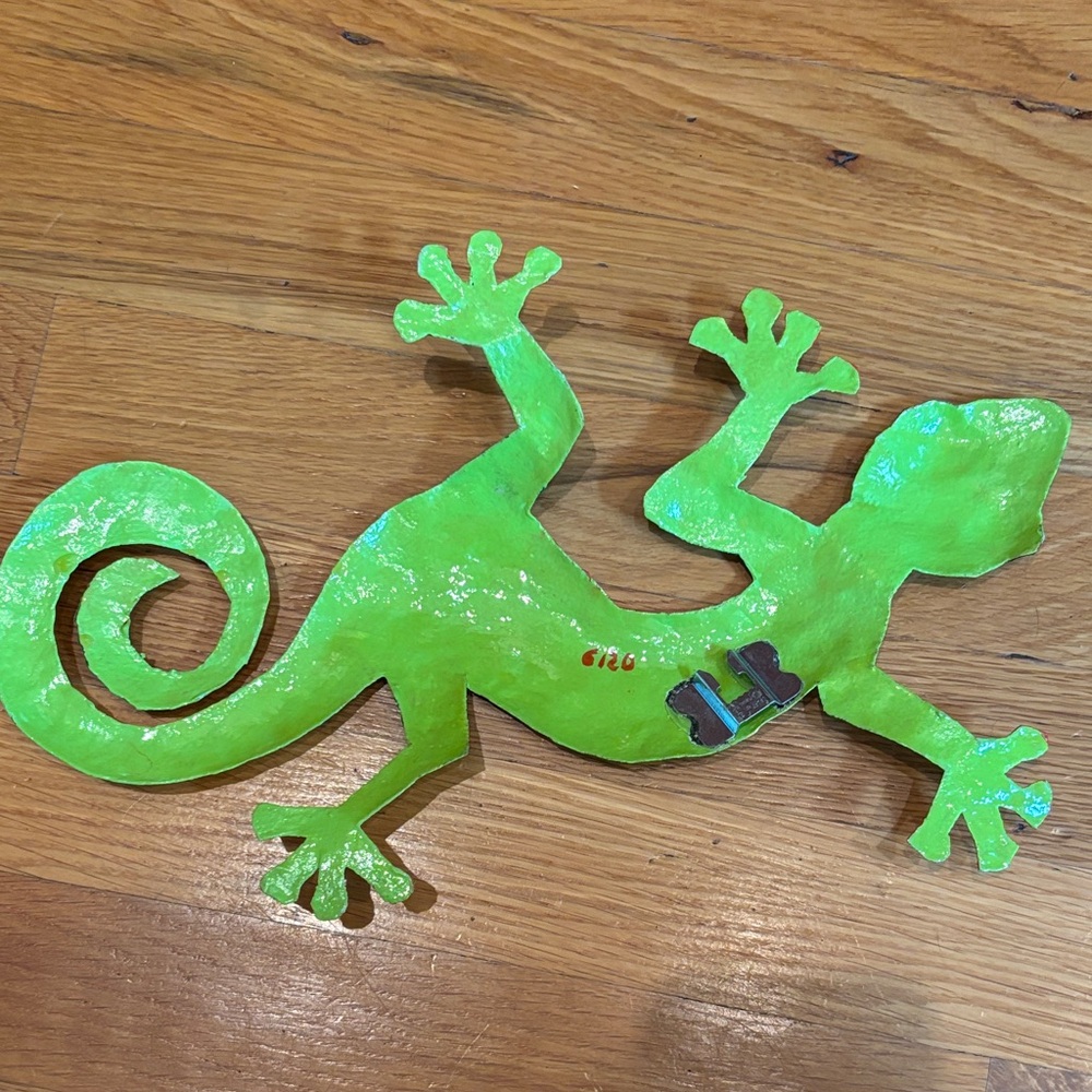 Colorful Artist Made Gecko Wall Art - Picture 2 of 5